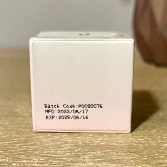 Grace & Stella If Eyes Could Smile Eye Cream - Picture 6 of 7